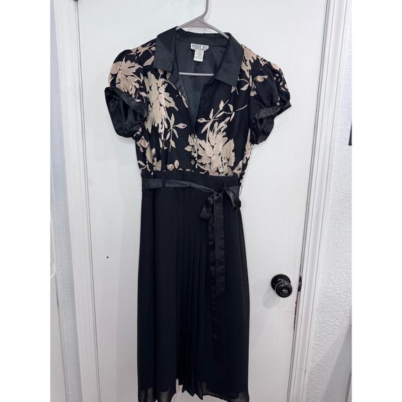 Y2K Robbie Bee Black/Gold Dress w/Stain Ribbon- Size 12 - Picture 2 of 13